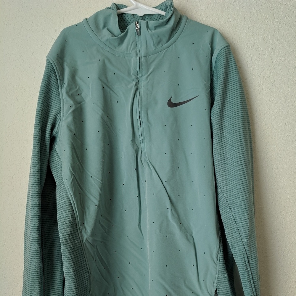 Nike running long sleeve top